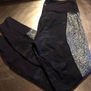 Lululemon leggings size 10